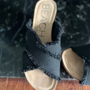 Brand new wedge criss cross Women’s shoes. Never worn sticker at the bottom.